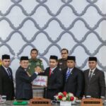 DPRK Banda Aceh Gelar Paripurna Penjelasan dan Penyerahan Resmi Rancangan Qanun APBK 2024