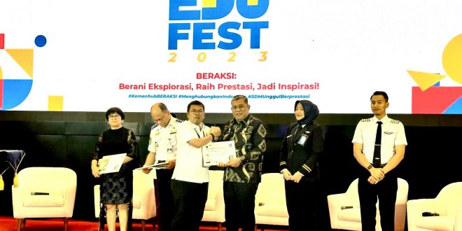Karo Adpemb Setda Aceh dinobatkan Sebagai Tokoh Inspirasi Nasional Insan Transportasi pada ”Hub Edu Fest” Tahun 2023
