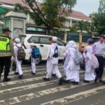 Personel Sat Samapta Polresta Banda Aceh Lakukan Atur Lalin