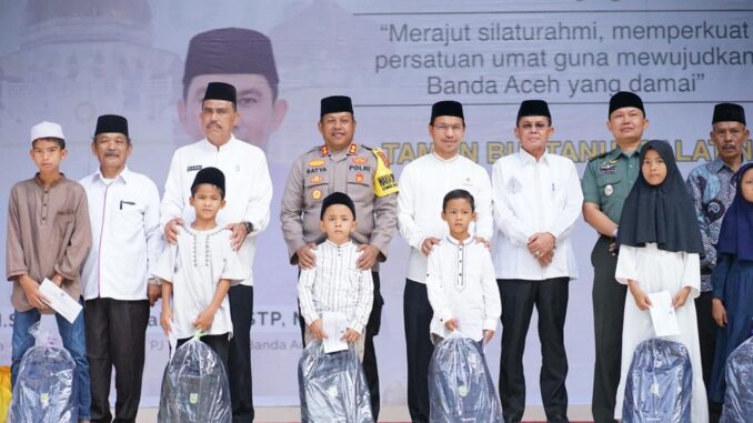 Wakapolresta Banda Aceh bersama PJU Hadiri Maulid Raya di Taman Bustanul Salatin