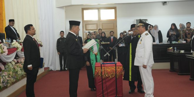 Penjabat Gubernur Achmad Marzuki Lantik Said Mulyadi sebagai Bupati Pijay Definitif