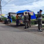 Satpol PP WH Banda Aceh Ingatkan PKL di Depan Pasar Almahira