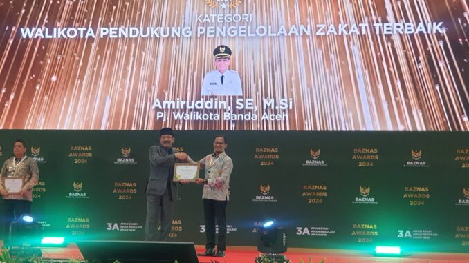 Baitul Mal Kota Banda Aceh Kembali Menerima Penghargaan BAZNAS Award 2024 Kategori Kepala Daerah Pendukung Pengelola Zakat Terbaik