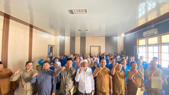 Camat Terima 71 Mahasiswa PPKPM UIN AR-Raniry di Kecamatan Baiturrahman