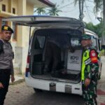 Jaga Kesehatan Personel di TPS, Sidokkes Polresta Banda Aceh Lakukan Pemeriksaan