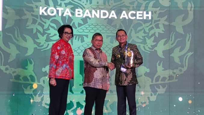 Kota Banda Aceh Kembali Raih Piala Adipura