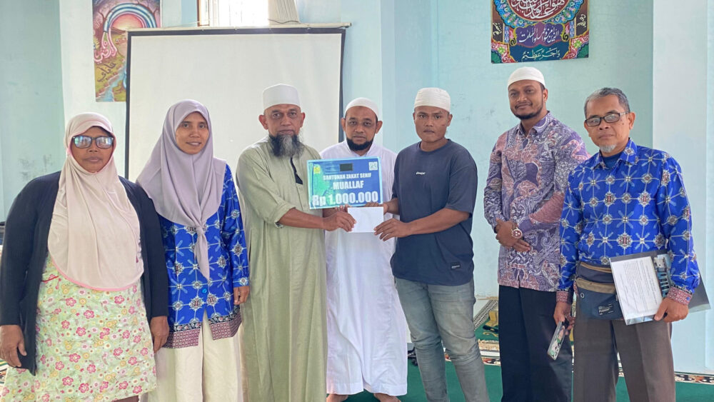Pria Asal Sumatera Utara Memeluk Islam Tepat di Hari ke-3 Puasa Ramadhan