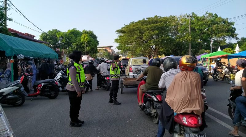 Selama Ramadhan Polresta Banda Aceh Turunkan Personel untuk Pengamanan Dititik Pasar Takjil